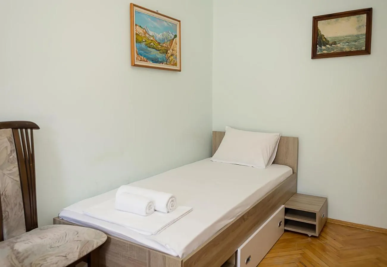Sunny 2-Bedroom Flat Near Sea Garden I Chayka, Varna By Flat Mаnаger